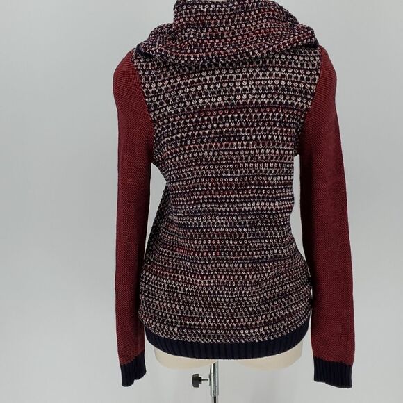 Forever 21 contemporary cowl neck sweater. Small P.. red, white, and blue. - Picture 6 of 8